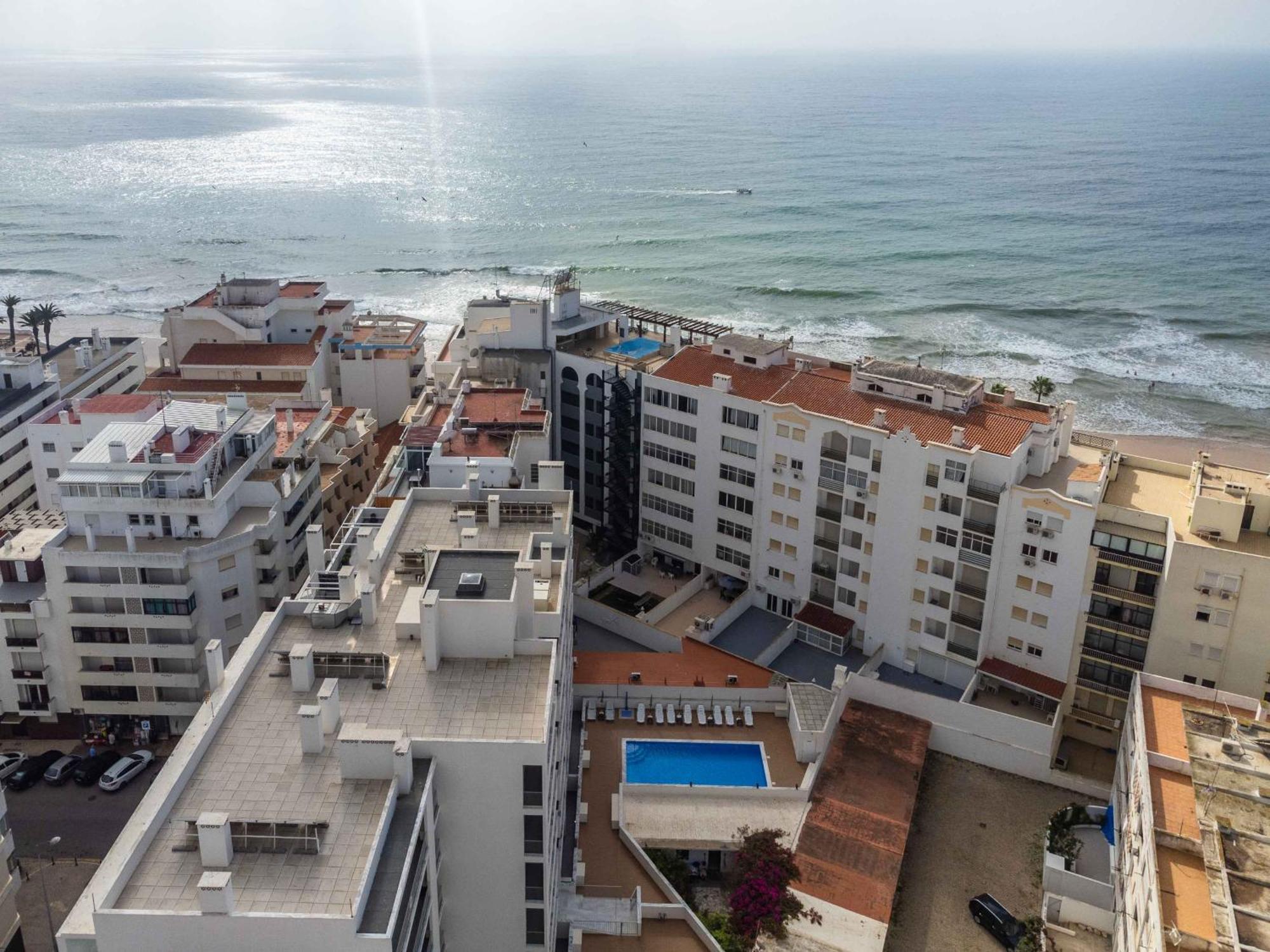 Caravelas 2-Bedroom Apartment With Pool - 50M From The Beach Армасан-де-Пера Екстер'єр фото