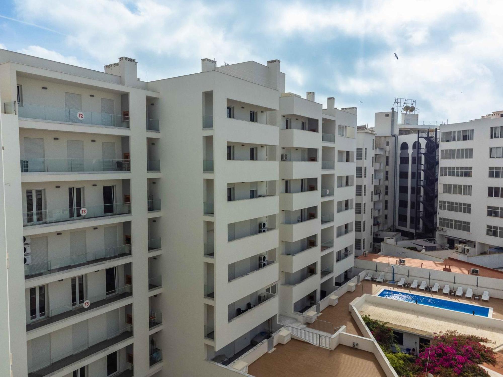 Caravelas 2-Bedroom Apartment With Pool - 50M From The Beach Армасан-де-Пера Екстер'єр фото